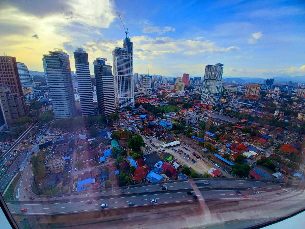 Yemala Suites At Platinum Klcc Kuala Lumpur Buitenkant foto
